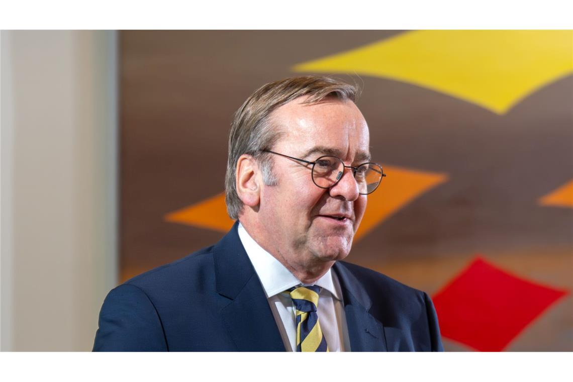 Mit Blick auf die Erkundungsmission deutscher Soldaten in Grönland ruft Verteidigungsminister Boris Pistorius zu Gelassenheit auf.