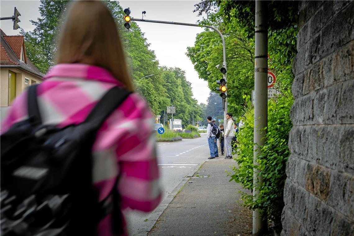 173 Verstöße bei Polizeikontrollen auf Schulwegen Mit den Kontrollen der Schulwege möchte die Polizei für mehr Sicherheit für Schülerinnen und Schüler sorgen. Symbolfoto: Alexander Becher