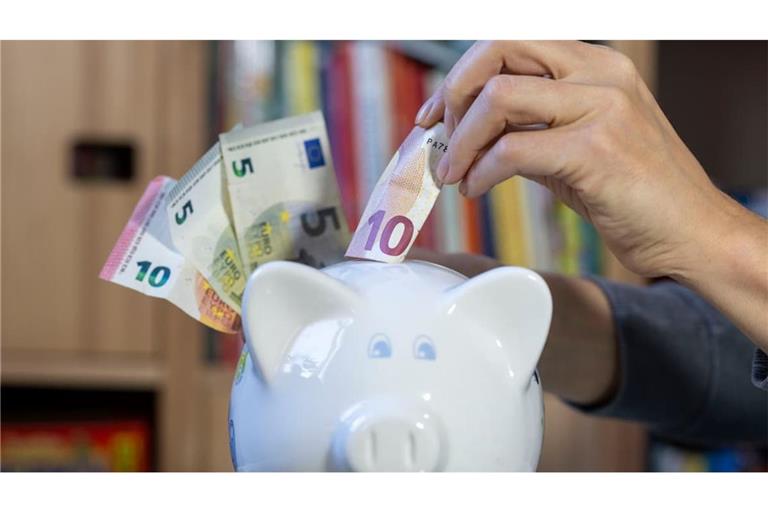 Mit der Frühstartrente will die schwarz-rote Koalition die Altersvorsorge schon in jungen Jahren voranbringen.