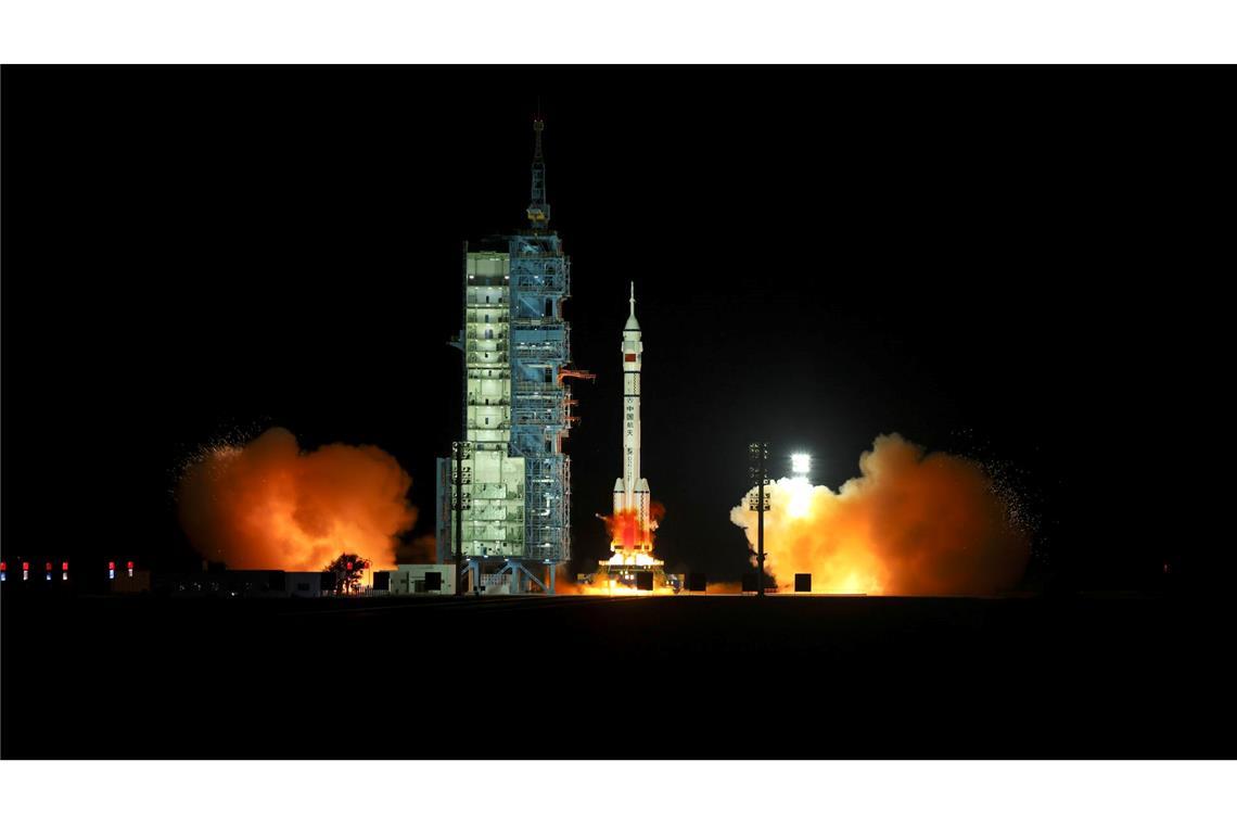 Mit der Mission "Shenzhou 21" setzt China sein ehrgeiziges Raumfahrtprogramm fort. (Archivbild)