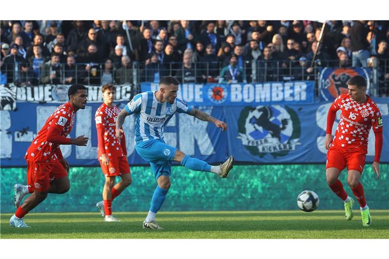 Mit einem Heimspiel gegen den 1. FSV Mainz 05 II starten die Kickers nach der Winterpause.      
Foto: Baumann