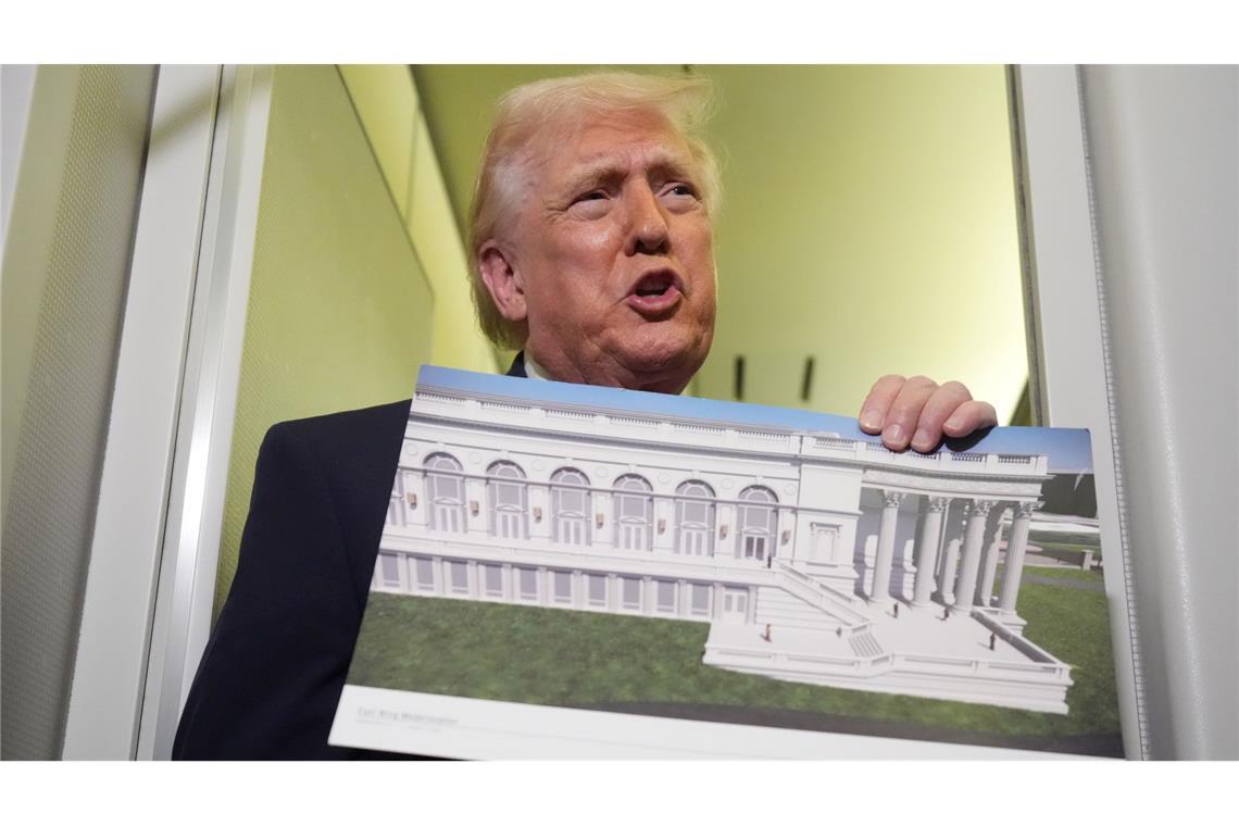 Mit kostspieligen Repräsentationsprojekten wie dem Ballsaal des Weißen Hauses und einem riesigen Triumphbogen knüpft Trump an das Verhalten früherer Könige an (Archivbild).