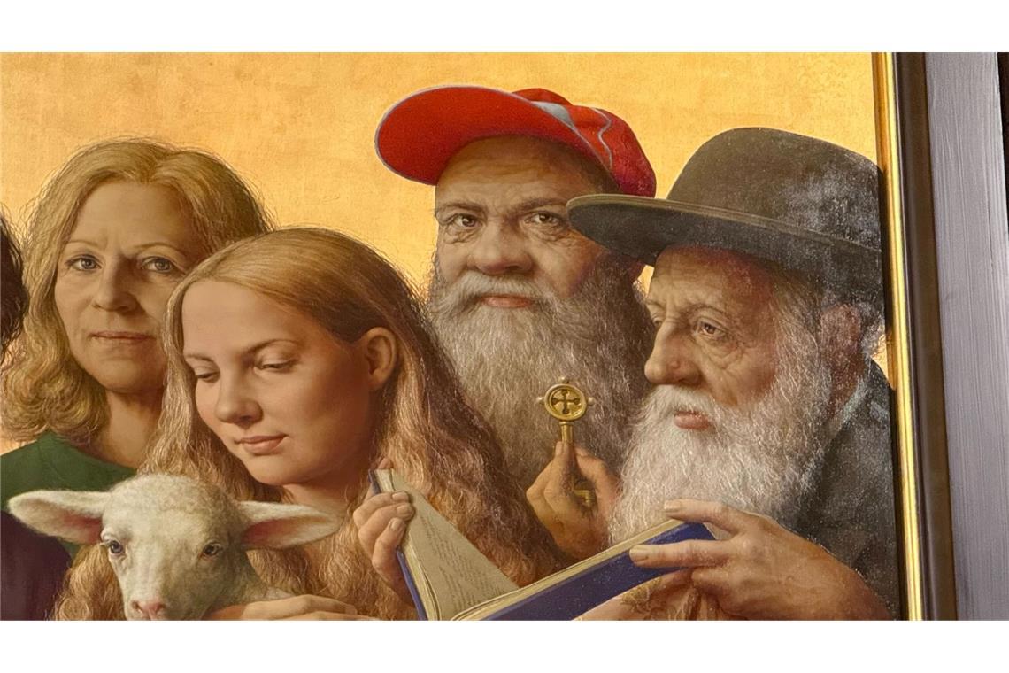 Mit roter Basketballmütze und etwas versteckt: Der Ausschnitt zeigt den deutschen Obdachlosen Burkhard Scheffler als Petrus.