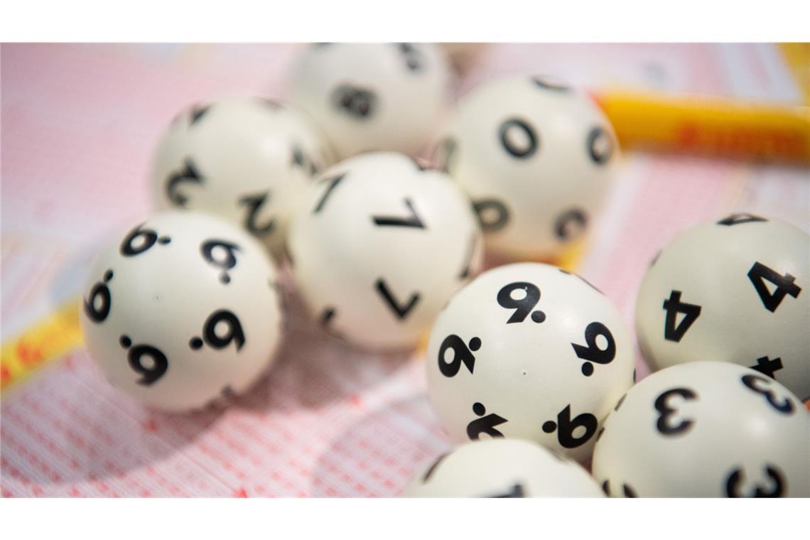 Mit sechs Richtigen ist eine Heilbronnerin nun Lotto-Millionärin. (Symbolbild)
