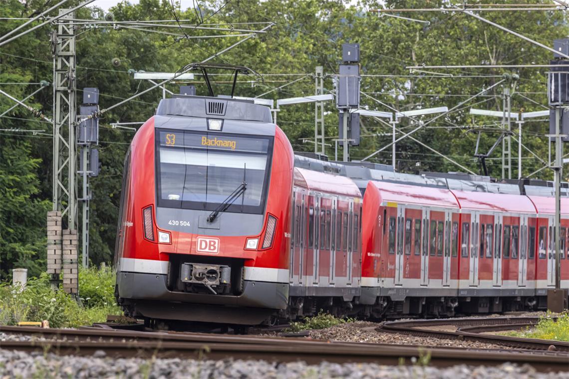 Subventionierte Tickets der Stadt werden teurer Mit Sozialticket und Azubi-Ticket fährt es sich öffentlich günstiger.