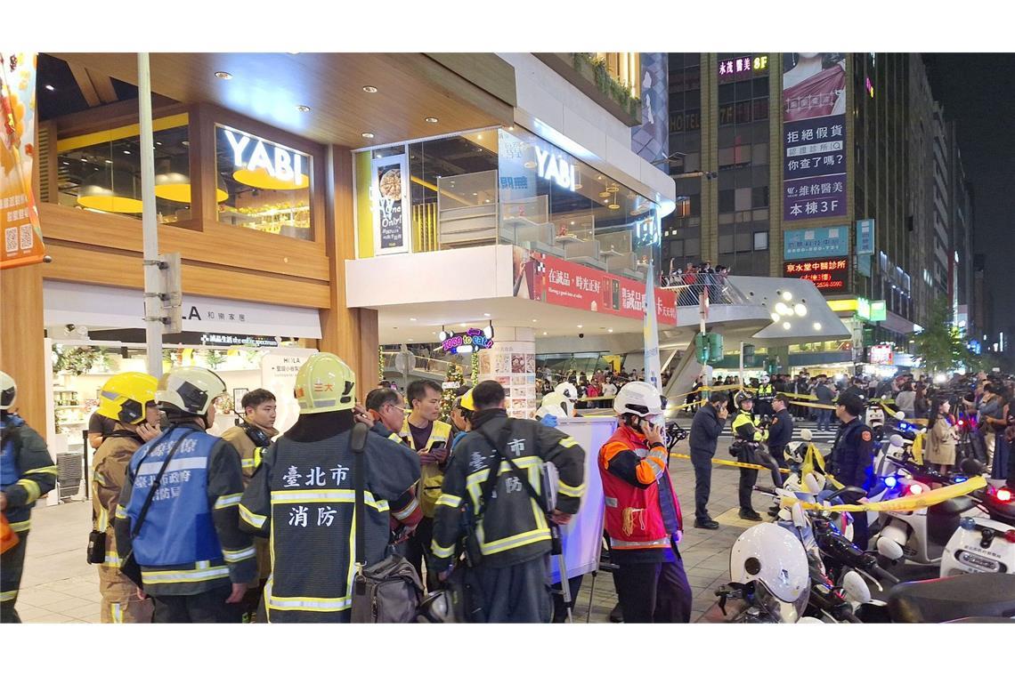 Drei Tote bei Angriff mit Rauchgranaten und Messer in Taipeh