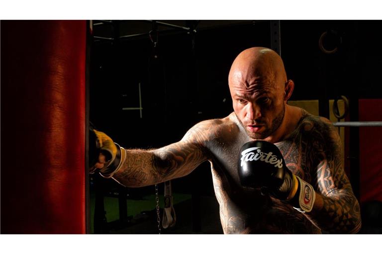 MMA-Kämpfer Christian Jungwirth will einen Boxkampf bestreiten.