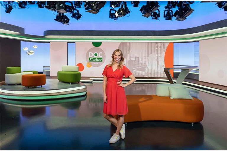 Moderatorin Julia Fischer.