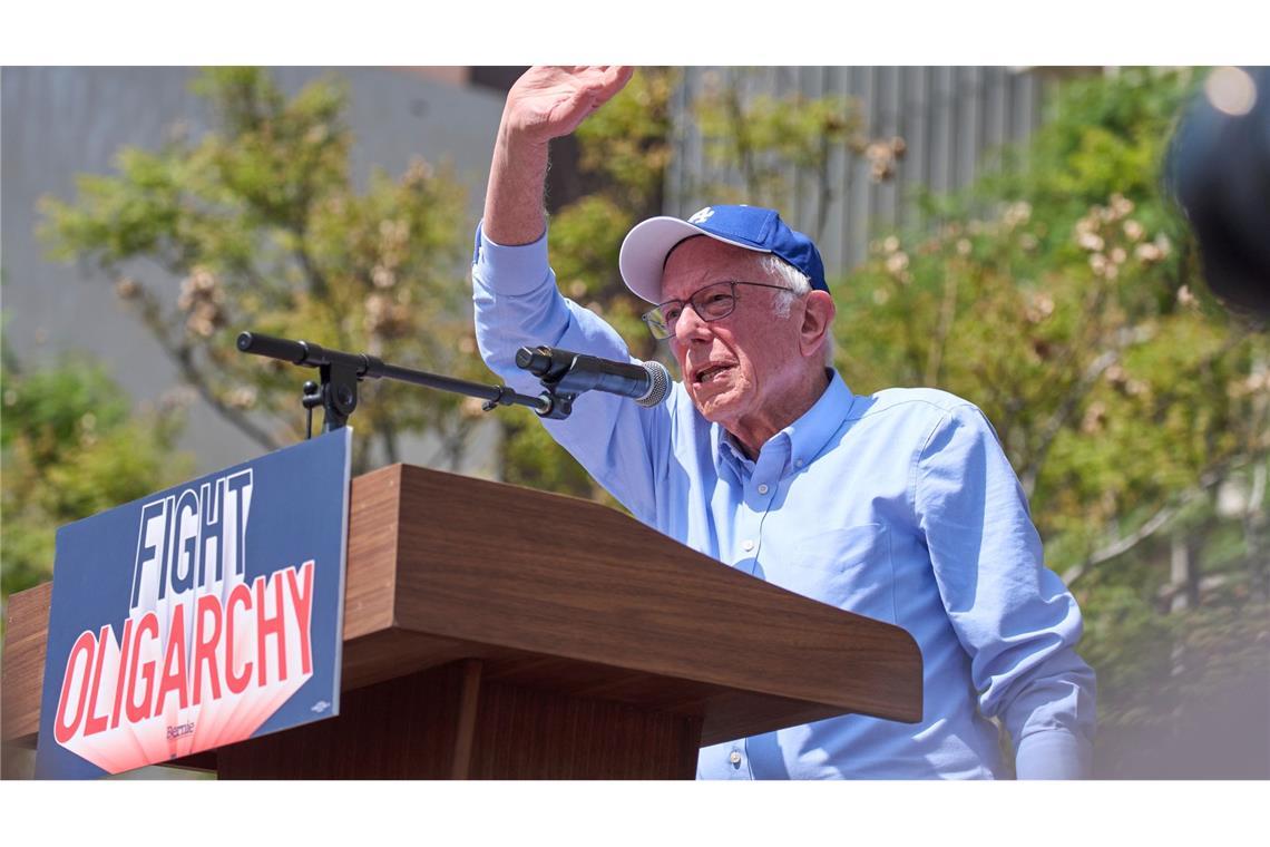 Musk legt sich mit Donald Trump an Musk bekam ausgerechnet vom notorisch linken Senator Bernie Sanders Applaus. (Archivbild)