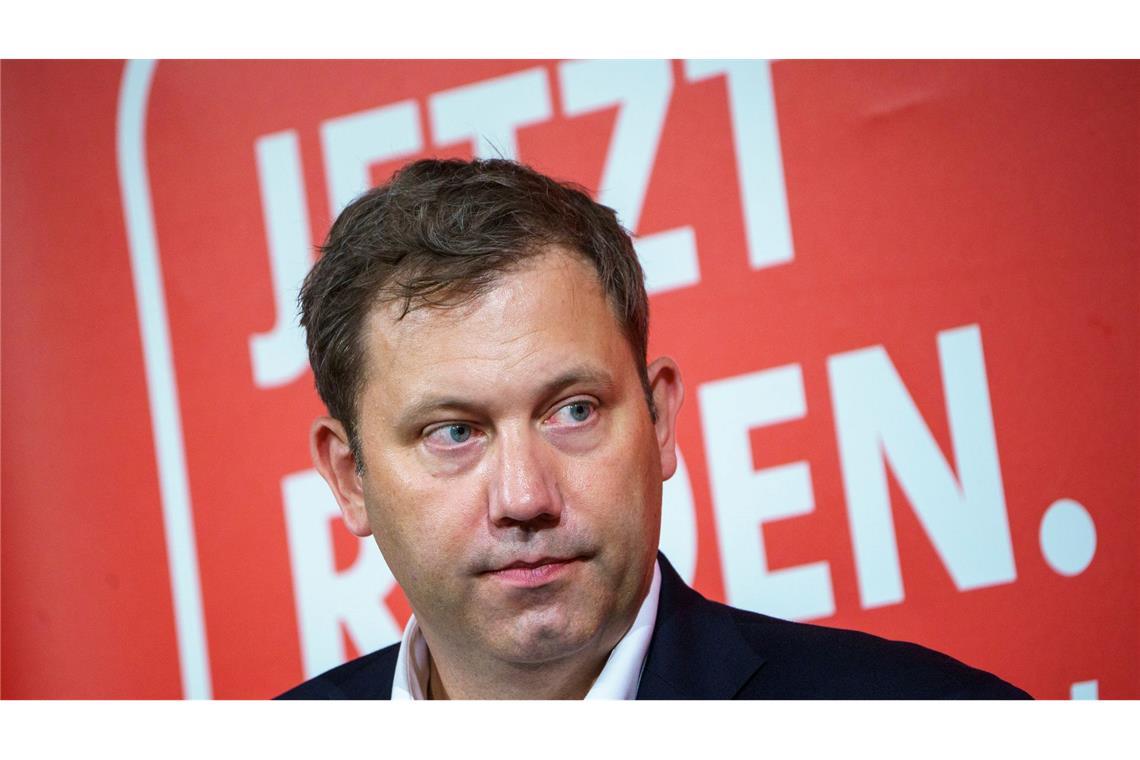 Klingbeil: "Musk versucht nichts anderes als Wladimir Putin" Musk wolle Deutschland ins Chaos stürzen, sagt SPD-Chef Lars Klingbeil. (Archivbild)