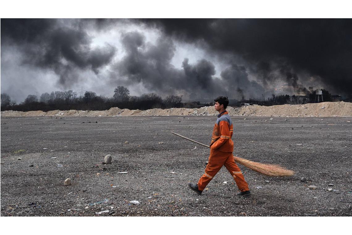 Nach 30 Tagen Luftangriffen sind die Verwüstungen im Iran gewaltig. Und doch hat das Regime den Krieg mit den USA und Israel überlebt und stellt sich als unbesiegt dar.