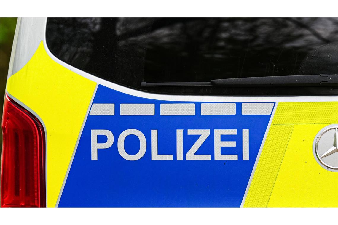 90-Jähriger flieht nach Unfall – und versteckt sich im Gebüsch Nach Angaben der Polizei stand der 90-Jährige unter Alkoholeinfluss (Symbolfoto).