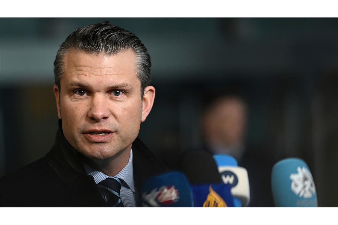 US-Vorstoß zu Ukraine alarmiert europäische Nato-Partner Nach Ansicht von Hegseth ist Trump der Einzige, Moskau und Kiew für einen Frieden zusammenbringen kann.