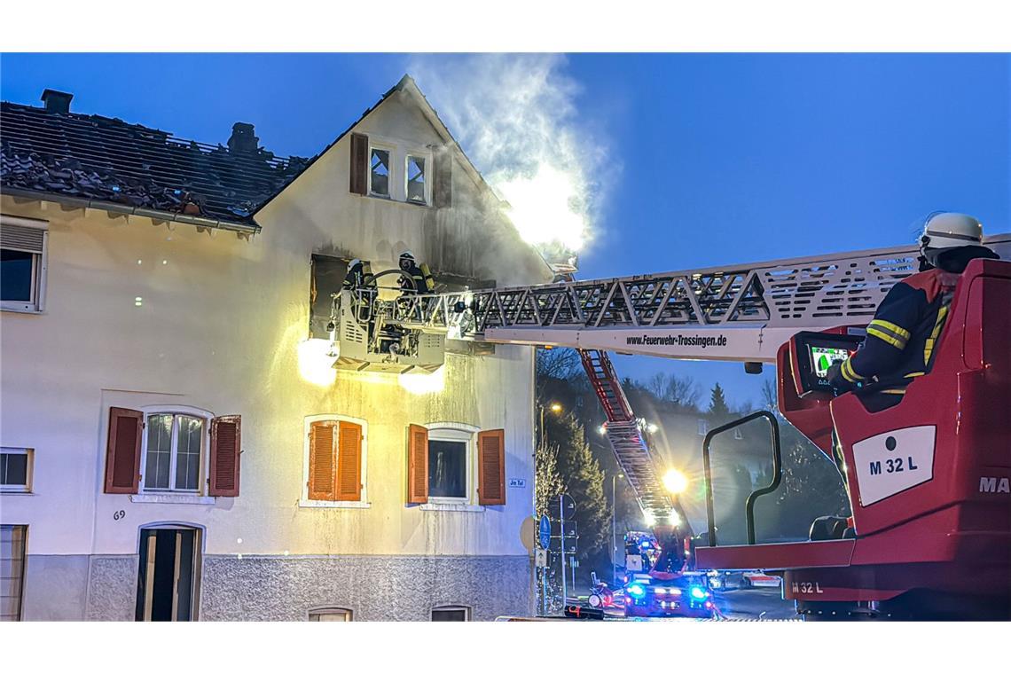 Nach dem Brand entdeckte die Feuerwehr eine Leiche.