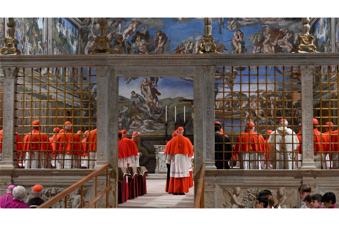 Schwarzer Rauch: Noch kein neuer Papst gewählt