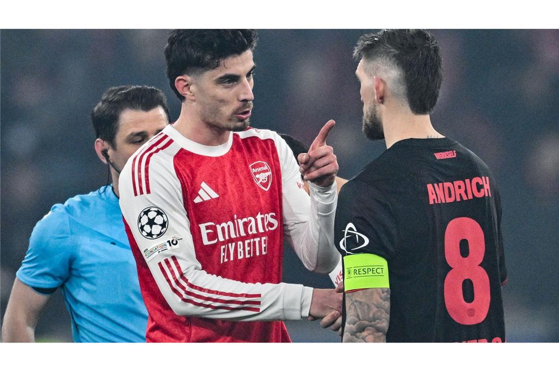 Nach dem Spiel gab es für Havertz (l) und Andrich Redebedarf.