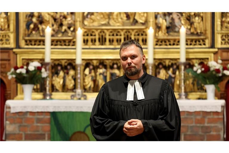 Nach dem Tod des achtjährigen Fabian aus Güstrow möchte die Familie bei einem Gottesdienst nach Aussage des örtlichen Pastors Jens-Peter Schulz, für die Hilfe und Anteilnahme danken.