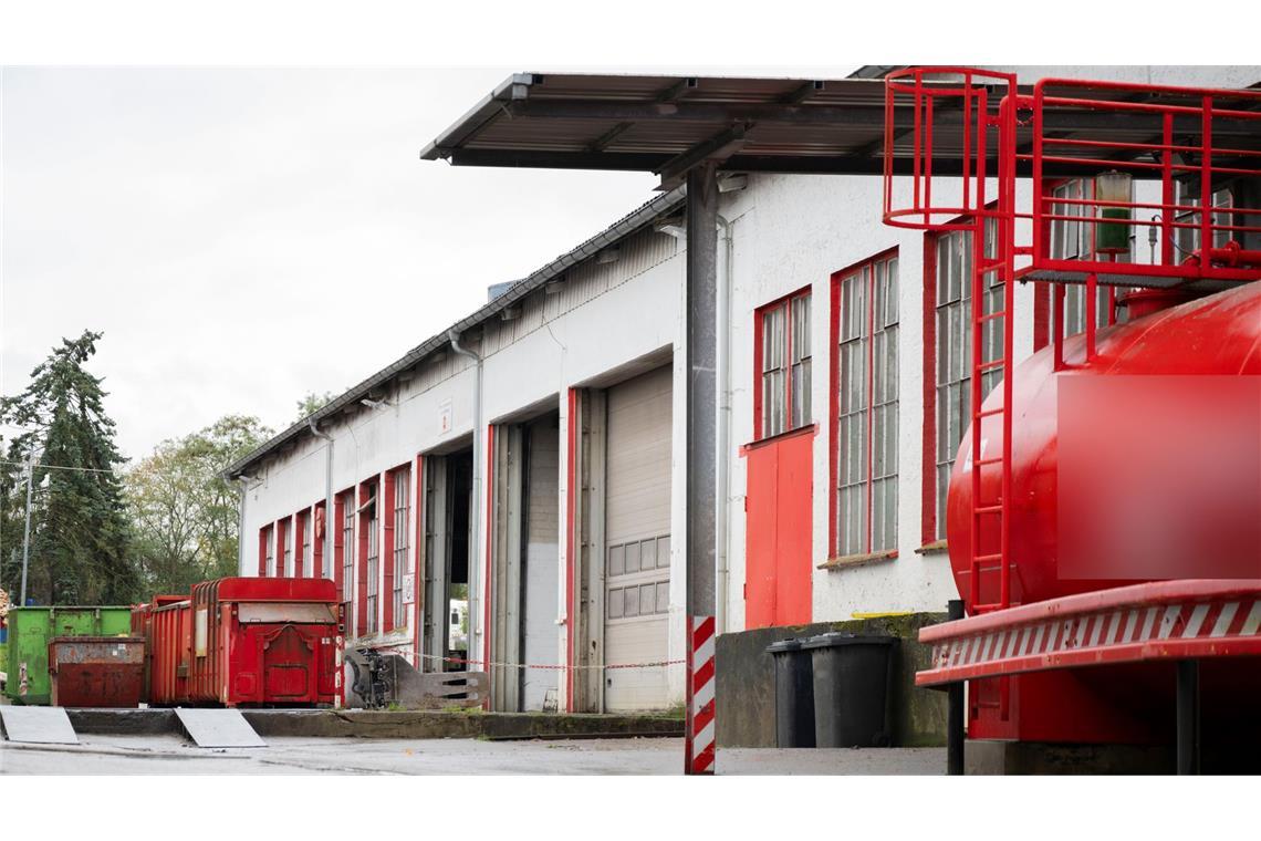 Nach dem Tod des achtjährigen Fabian hat die Polizei  das Gelände eines Entsorgungsunternehmens nördlich der Stadt Güstrow in den Blick genommen.