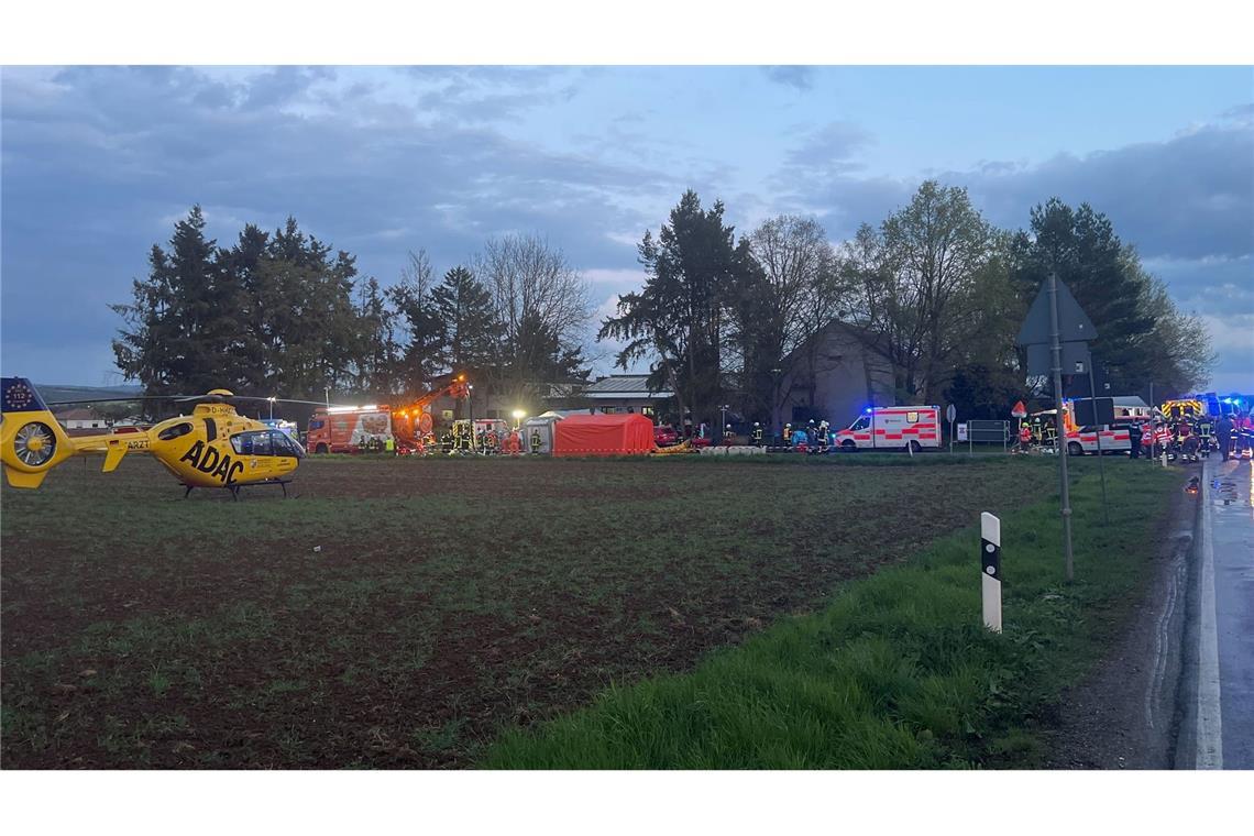 Nach dem tödlichen Unfall in der Lederfabrik ermitteln Experten die Ursache.