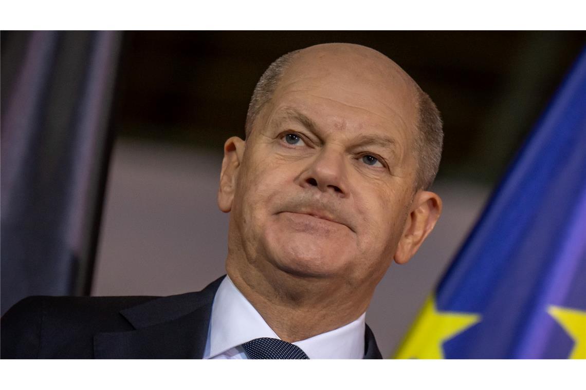 Tat in München: Scholz verspricht schnellere Abschiebungen Nach der Tat in München verspricht Bundeskanzler Olaf Scholz (SPD), das Thema innere Sicherheit mit absoluter Priorität zu behandeln.