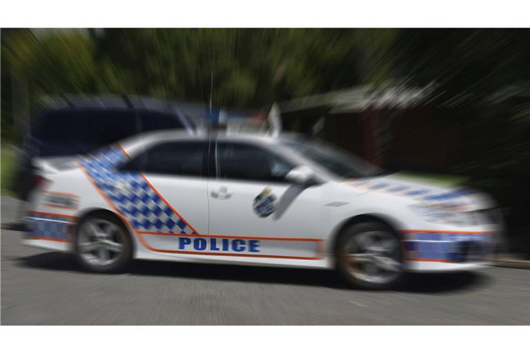 Nach der Tötung von zwei Polizisten im Südosten Australiens geht die Polizei davon aus, dass der flüchtige Verdächtige versteckt wird. (Symbolbild)