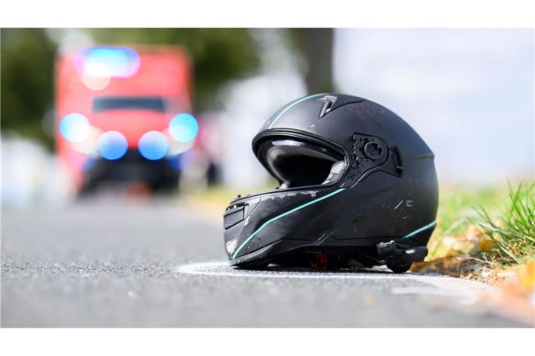 Nach einem Motorradunfall ist der Mörder auf der Flucht festgenommen worden. (Symbolbild)
