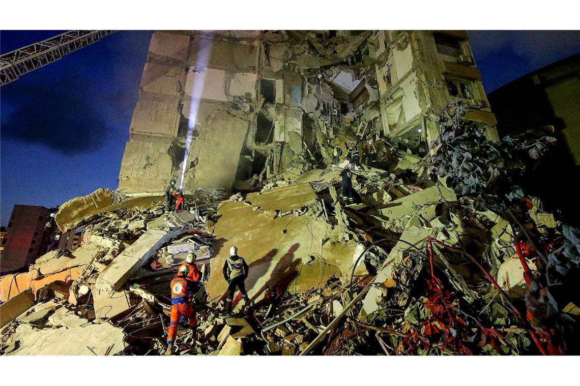 Israels Angriffe im Libanon stellen Waffenruhe auf die Probe