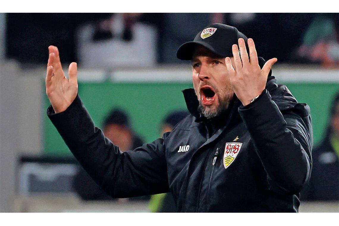 Nach nur fünf Punkten aus den vergangenen sieben Bundesligaspielen hat sich der VfB-Trainer Sebastian Hoeneß seine Spieler zur Brust genommen.