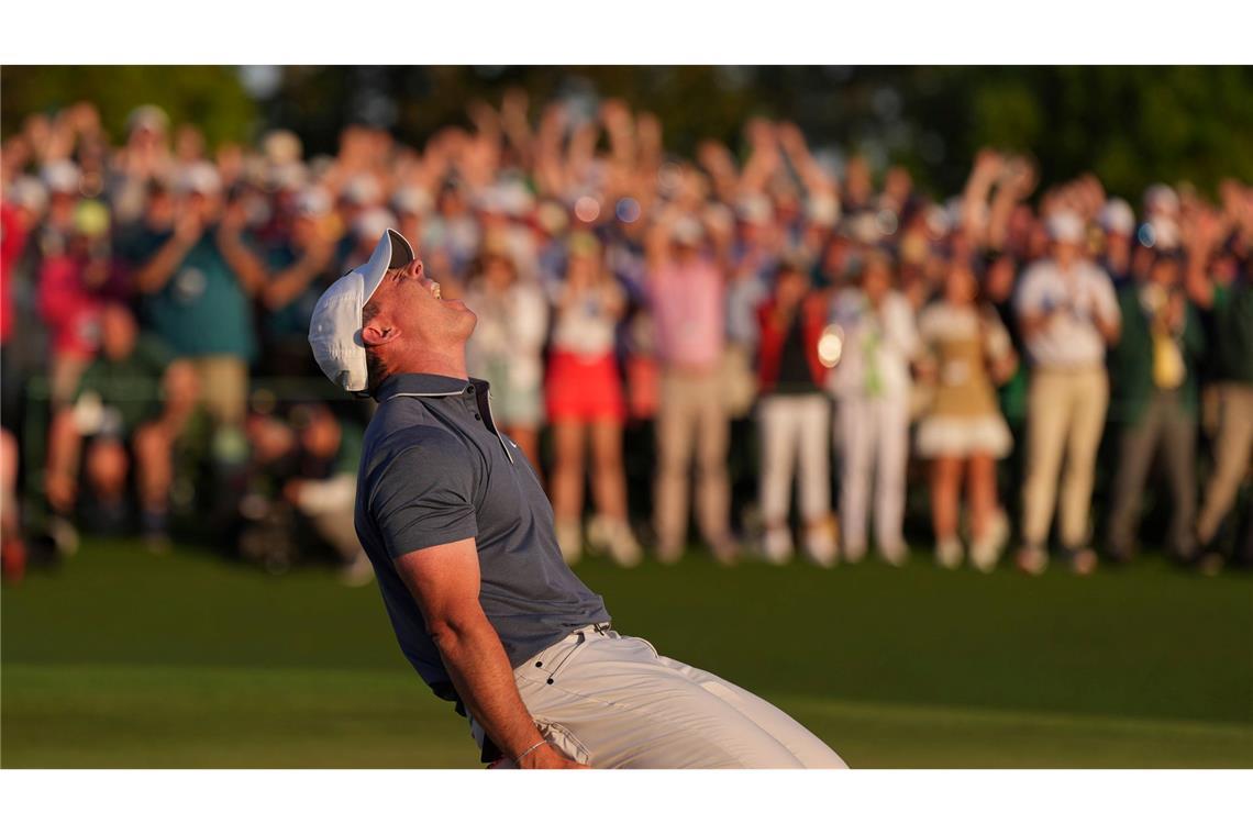 Tränen und Glückwünsche: McIlroy vollendet Golf-Grand-Slam Nach seinem Sieg fiel bei Rory McIlroy die gesamte Anspannung ab.