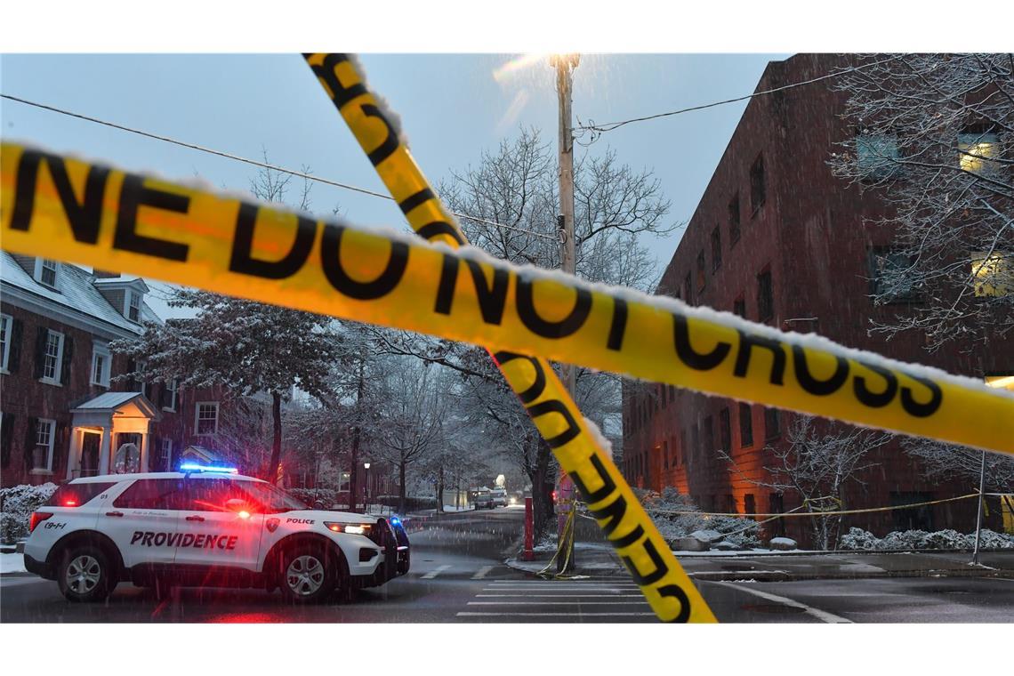 Nach tödlichen Schüssen an einer Elite-Universität im US-Bundesstaat Rhode Island ist ein Verdächtiger in Gewahrsam. (Symbolbild)