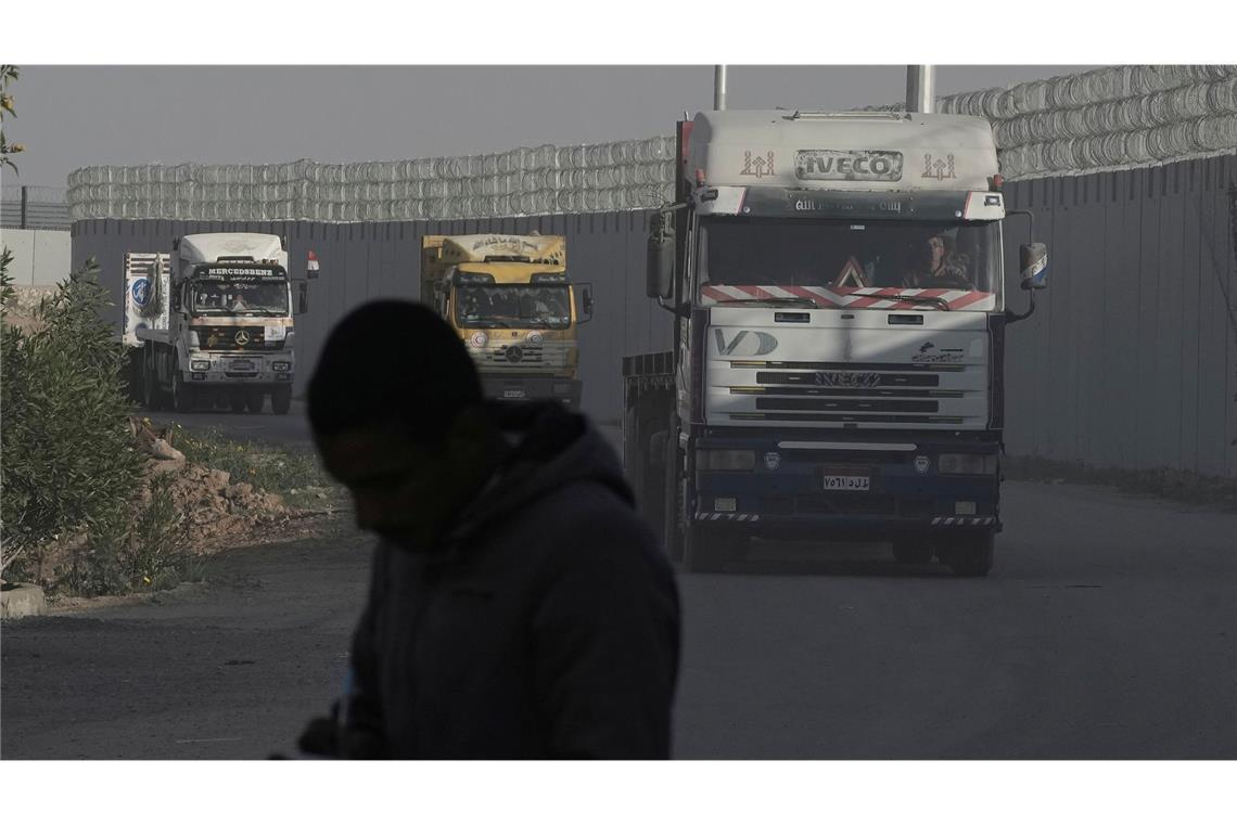 Waffenruhe im Gaza-Krieg begonnen: Erste Geiseln frei Nach UN-Angaben leiden mehr als 90 Prozent der zwei Millionen Gaza-Bewohner unter Hunger.