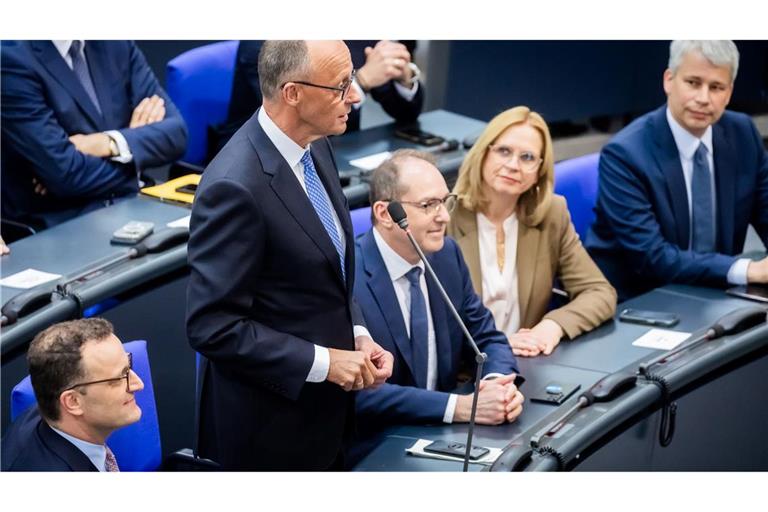 Nach Wahl und Ernennung zum Kanzler ist der neue Kanzler Merz nun auch vereidigt.