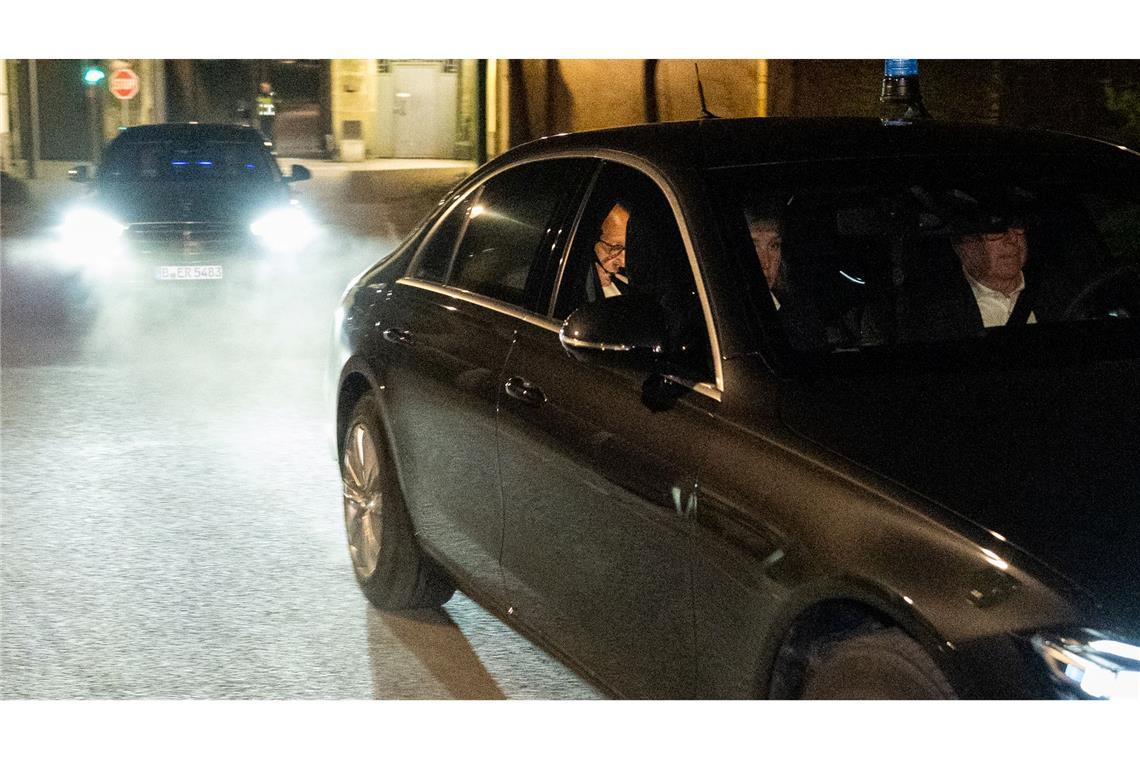 Nach zwei langen Verhandlungstagen wurden zunächst noch keine Ergebnisse mitgeteilt.