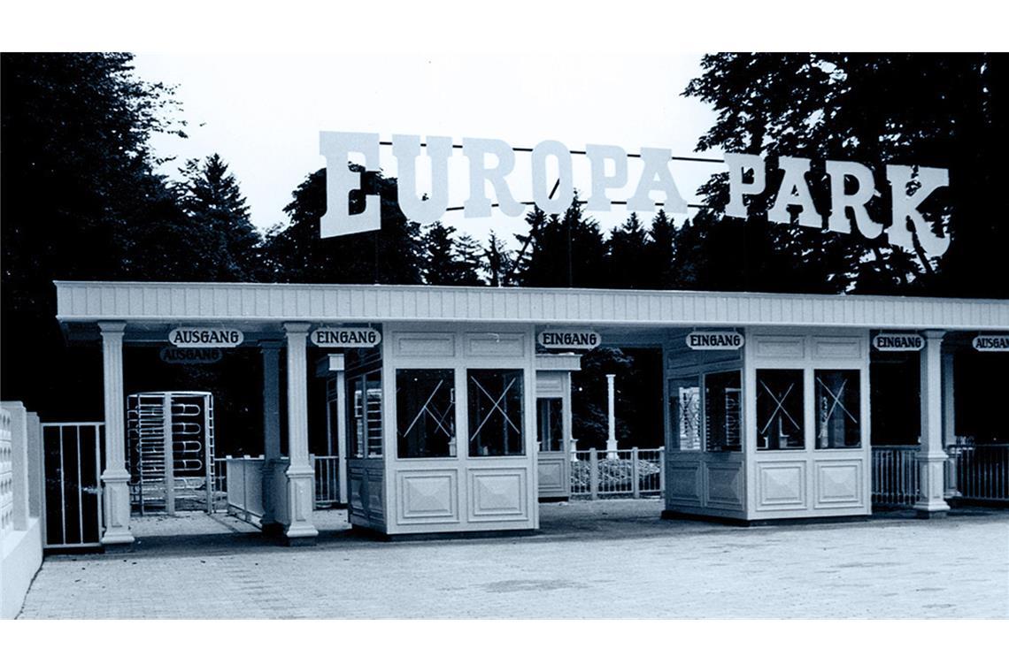 Deutschlands größter Freizeitpark baut neuen Themenbereich Nach zweijähriger Bau- und Planungszeit konnte der Park am 12. Juli 1975 seine Tore öffnen.