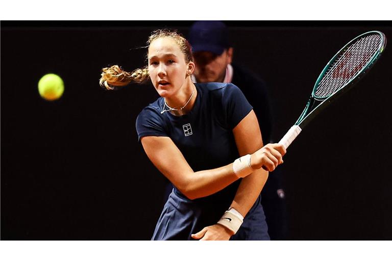 Nach zwölf gewonnen Matches und zwei Turniersiegen im März kommt für Mirra Andreeva jetzt in Stuttgart das frühe Aus.