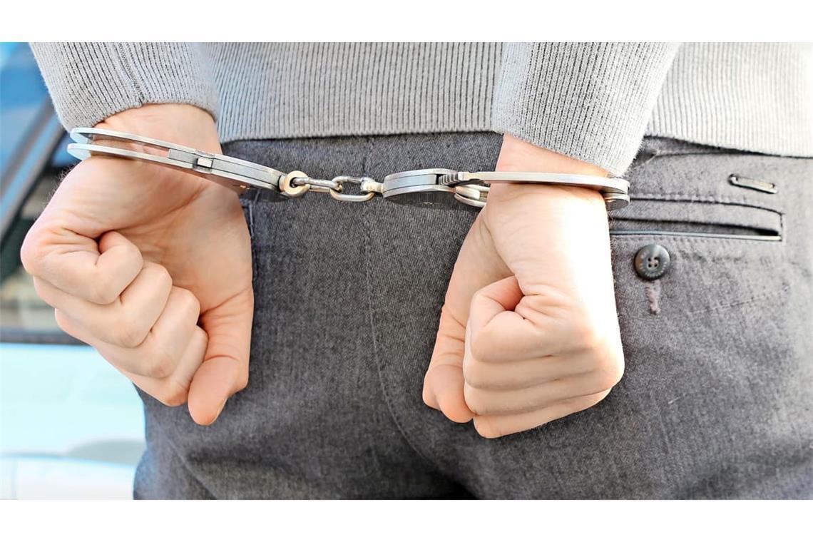 Nachdem er seine Ehefrau geschlagen haben soll, wurde in Reutlingen ein 48-Jähriger festgenommen (Symbolfoto).