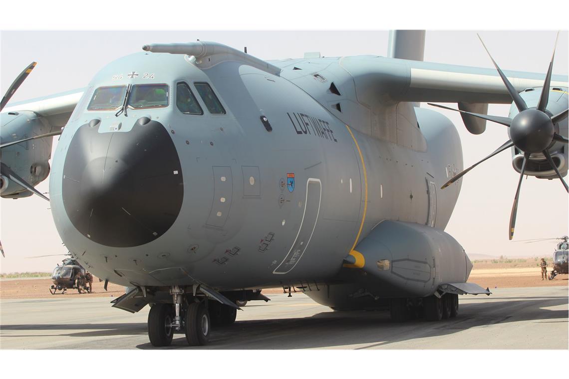Was Kretschmann und Neske dazu sagen Nachhaltigkeits-Siegel für Rüstungsgüter? – Hier ein Transportflugzeug vom Typ Airbus A400M.