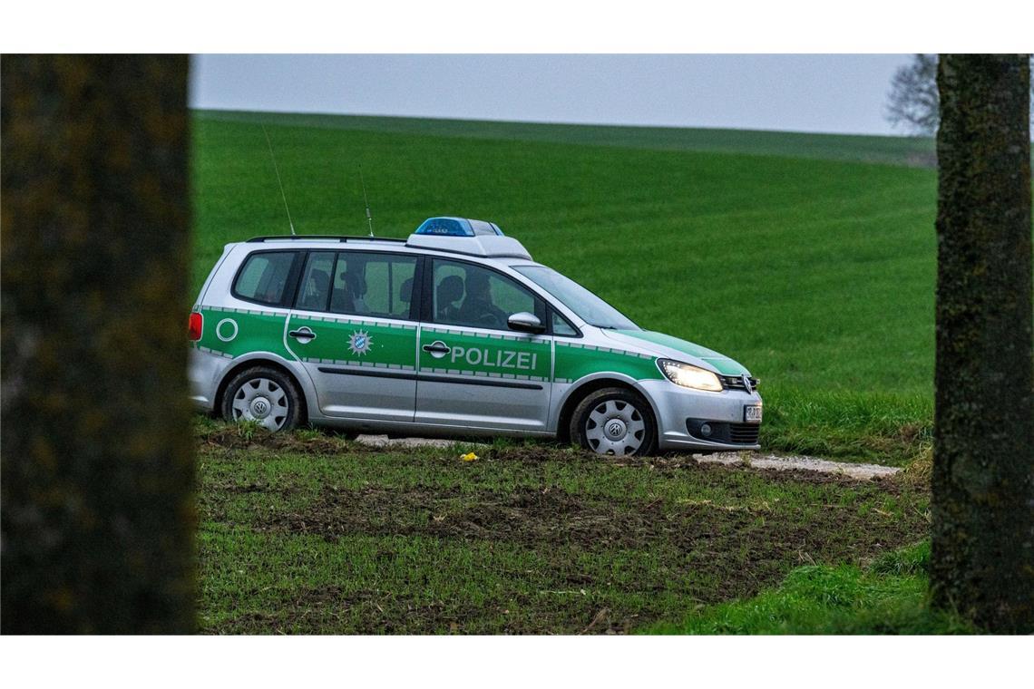 Tatverdächtige Tochter nach Tod von Ehepaar festgenommen Nähere Informationen zu Tathergang und Motiv lagen zunächst nicht vor.