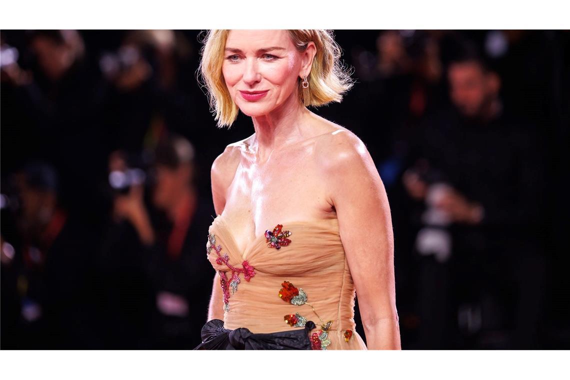 "Jetzt schon?": Naomi Watts schreibt über Wechseljahre Naomi Watts ist Mutter zweier Kinder. (Archivbild)