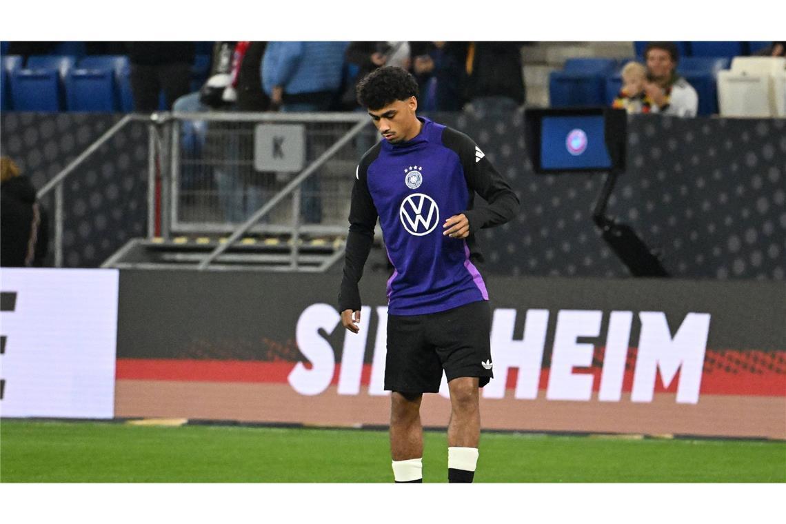 Gnabry und Kimmich überragen beim 4:0 gegen Luxemburg Nathaniel Brown: Der Linksverteidiger von Eintracht Frankfurt kam nach 82 Minuten zu seinem Länderspieldebüt - zu spät für eine Bewertung.