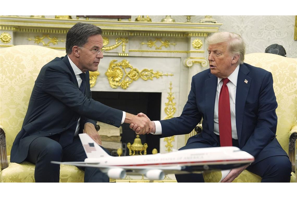 Nato-Generalsekretär Rutte und US-Präsident Trump am Montag in Washington.