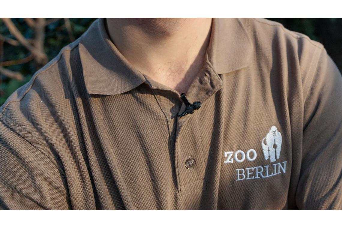 Neuer Tierpfleger von Mini-Hippo Toni wird um Job beneidet Natürlich habe er Toni bereits aus dem Internet gekannt, sagt Nikolas Algenstaedt.