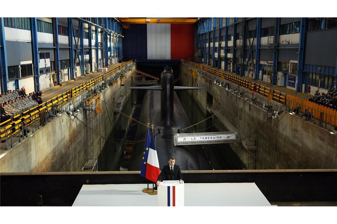 Neben Deutschland wollen sieben weitere Länder mit Paris über eine Ausweitung des Atomschirms reden.