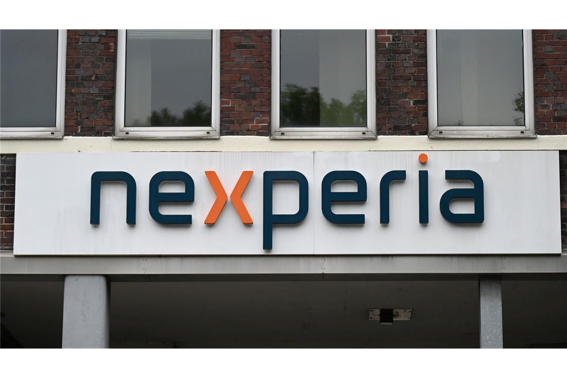 Nexperia stoppt in Chipkrise Ausfuhr von Wafern nach China Nexperia hat nach eigenen Angaben die Lieferung von Wafern an seinen Montage- und Teststandort im chinesischen Dongguan ausgesetzt. (Archivbild)