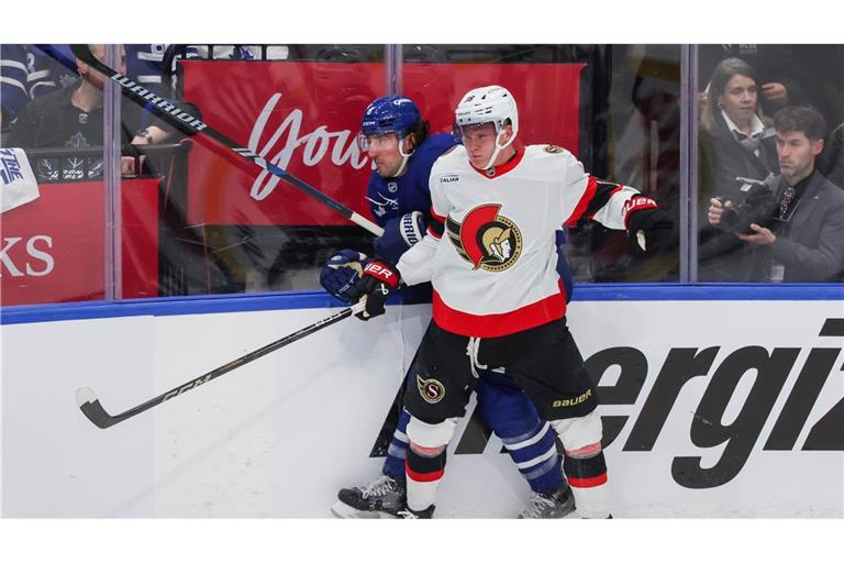 NHL-Star Tim Stützle wird für Deutschland bei der WM spielen.