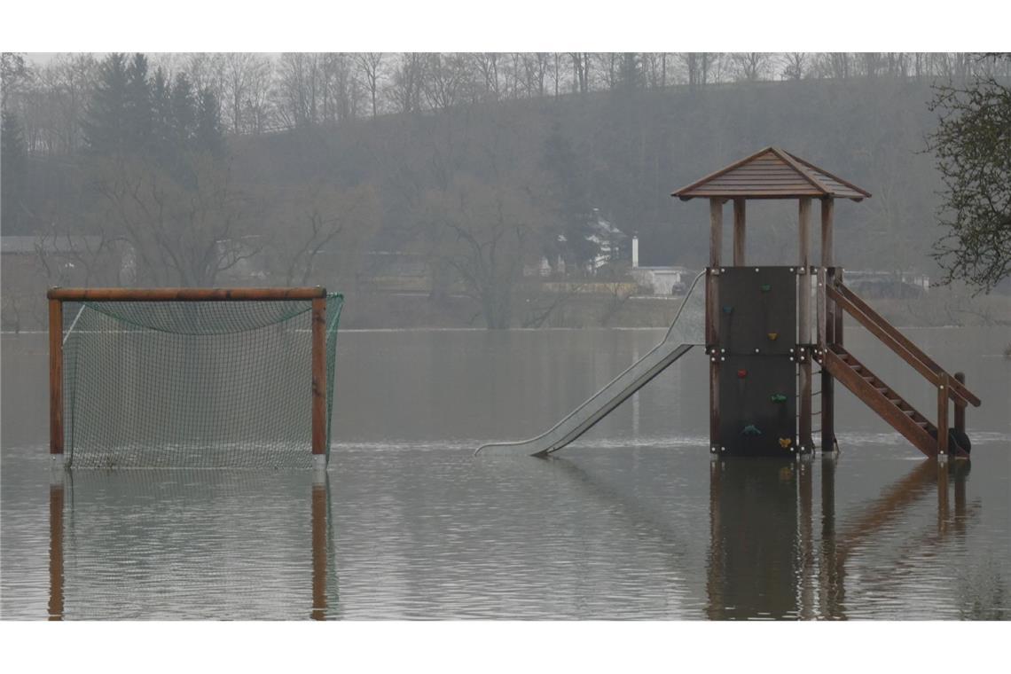 Gletscherschmelze bedroht Wasserversorgung im Land Nicht nur Trockenheit, auch zunehmende Hochwasser wie hier 2021 bei Riedlingen bedrohen die Wasserversorgung.