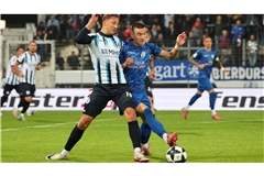 Nico Fundel (li.) kommt als linker Schienenspieler ins Kickers-Team.        


Foto: Pressefoto Baumann/Alexander Kep 