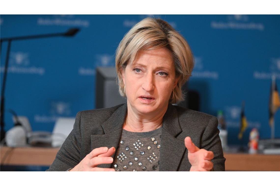 Hoffmeister-Kraut sieht massive Belastung durch US-Zölle Nicole Hoffmeister-Kraut