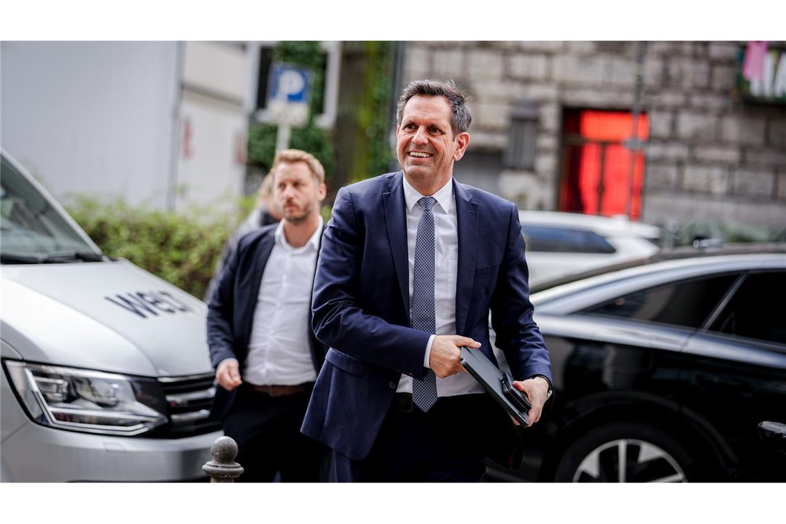 Niedersachsens Ministerpräsident Olaf Lies (SPD) hält aktuell nichts von Personaldebatten.