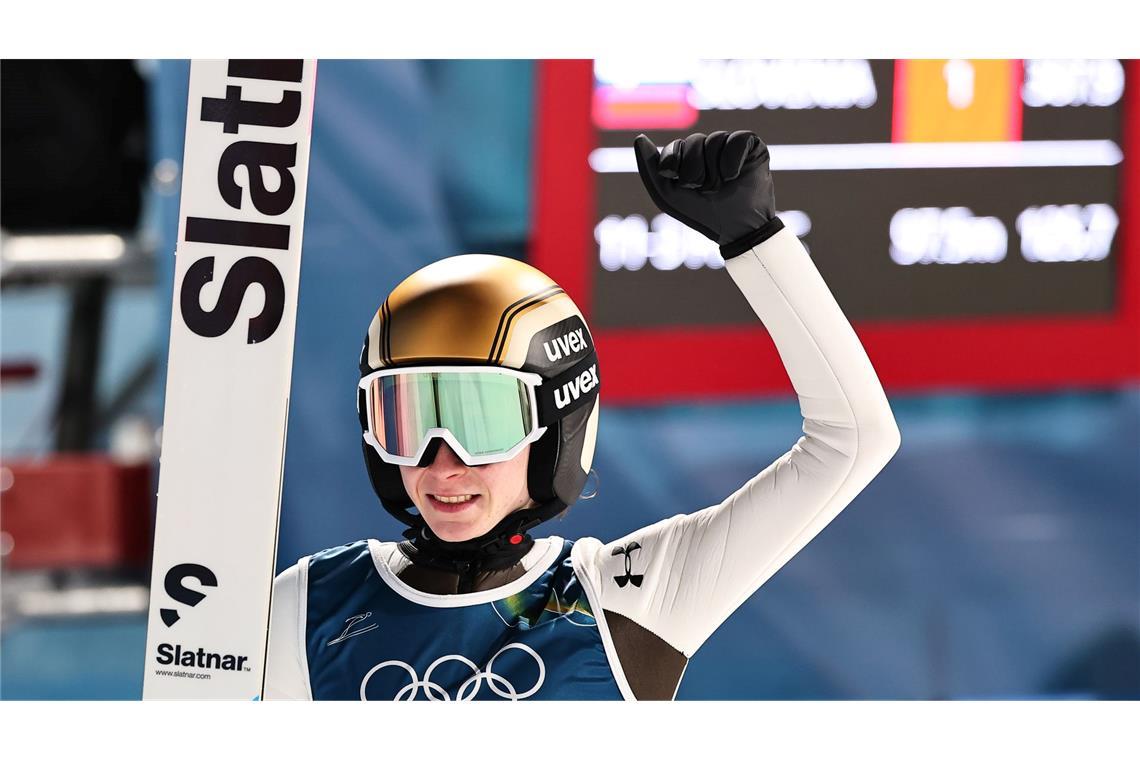 Nika Prevc konnte sich über nach Tränen-Silber über Gold freuen.